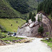 La strada sterrata che porta a valle