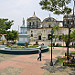 Il parque central che si affaccia sulla basilica