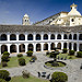 Il bellissimo patio del Monasterio di San Francisco